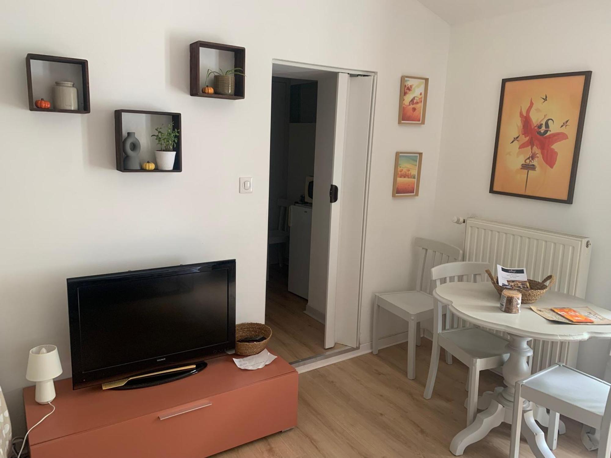 Une Chambre Au Calme En Gatine Deux-Sevrienne Vouhe  Esterno foto