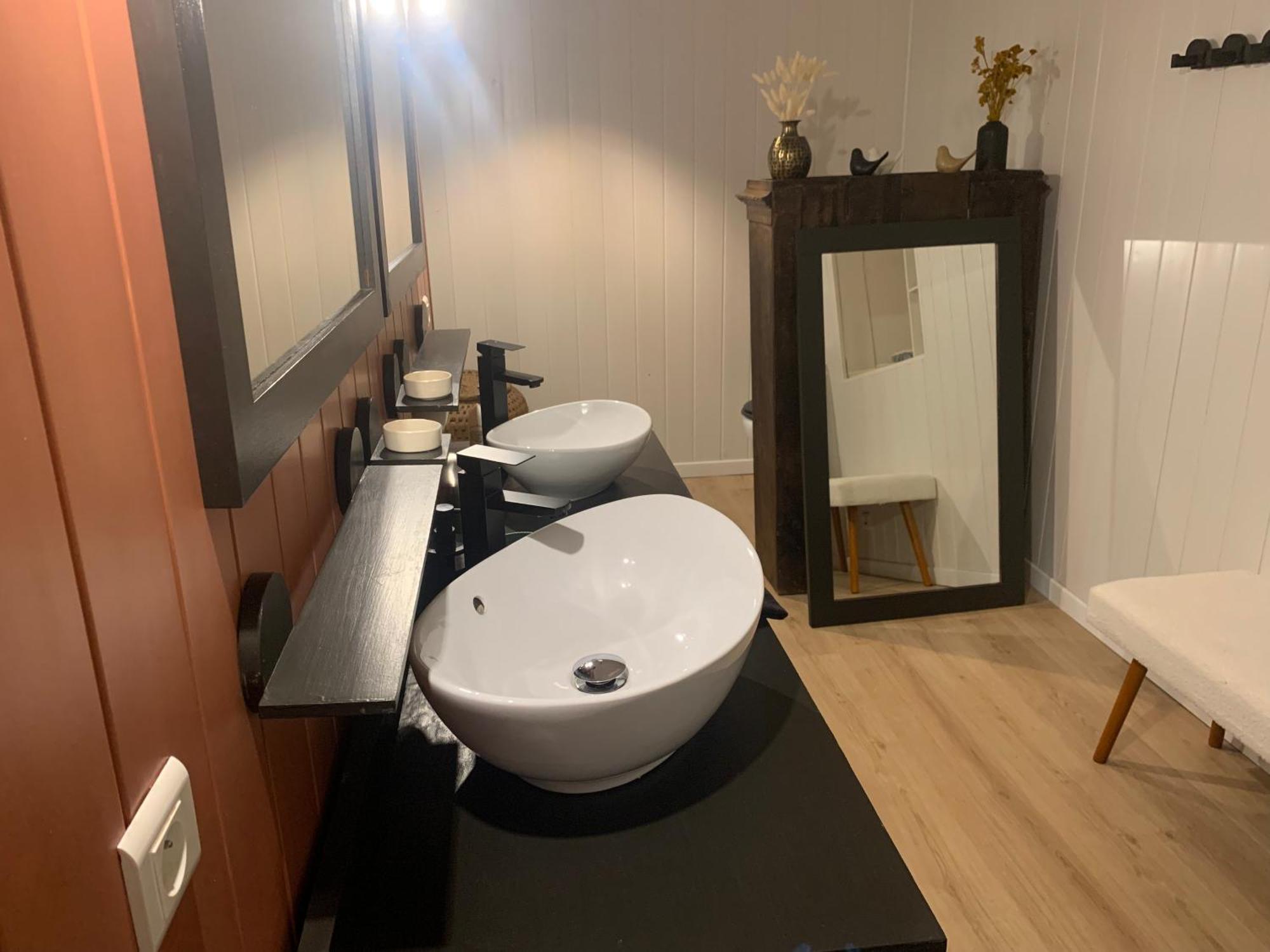 Une Chambre Au Calme En Gatine Deux-Sevrienne Vouhe  Esterno foto